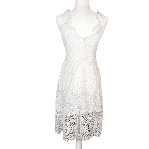 ASTR Lace Midi Dress Size Small Influencer Favorite - Picture 9 of 11